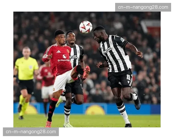 通讯:从曼联弃将到意甲助攻王,迪亚洛在佛罗伦萨的重生之路