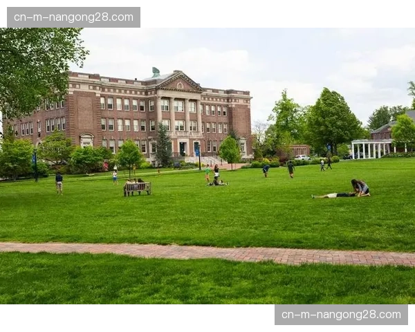 “物理课在泵道上”：澳大利亚中学引入BMX运动作为STEM教学案例